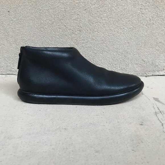 Marsell Shoes - Marsell zip-up ankle boots